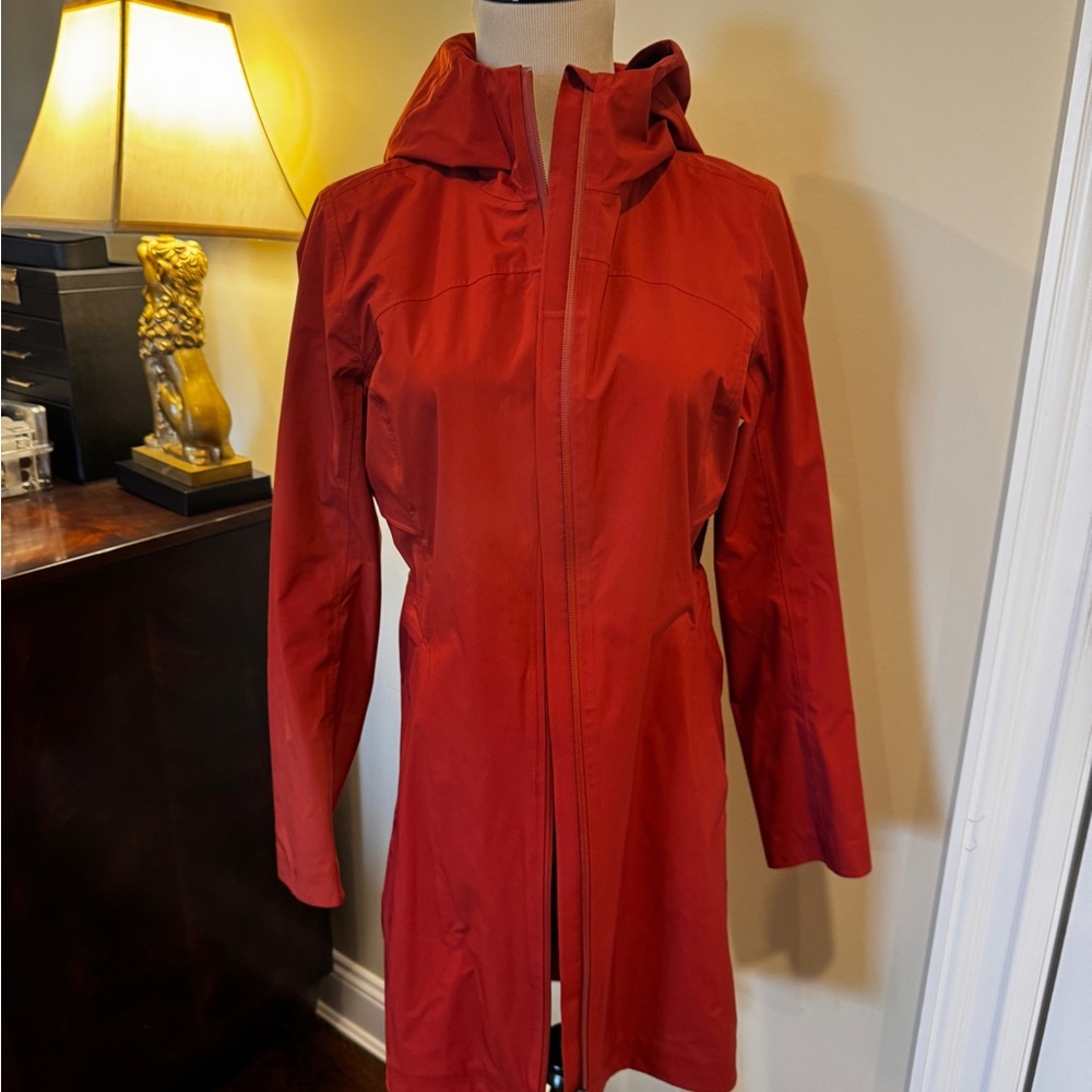 Lululemon Rain Rebel Jacket Orange Cayenne 4